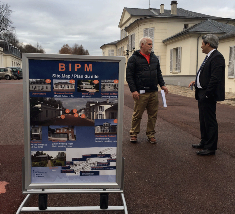 Visita del Director de IBSEI al BIPM